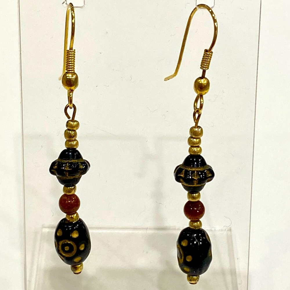 Vintage 90’s Handcrafted Wire dangle Earrings Pierced Ears